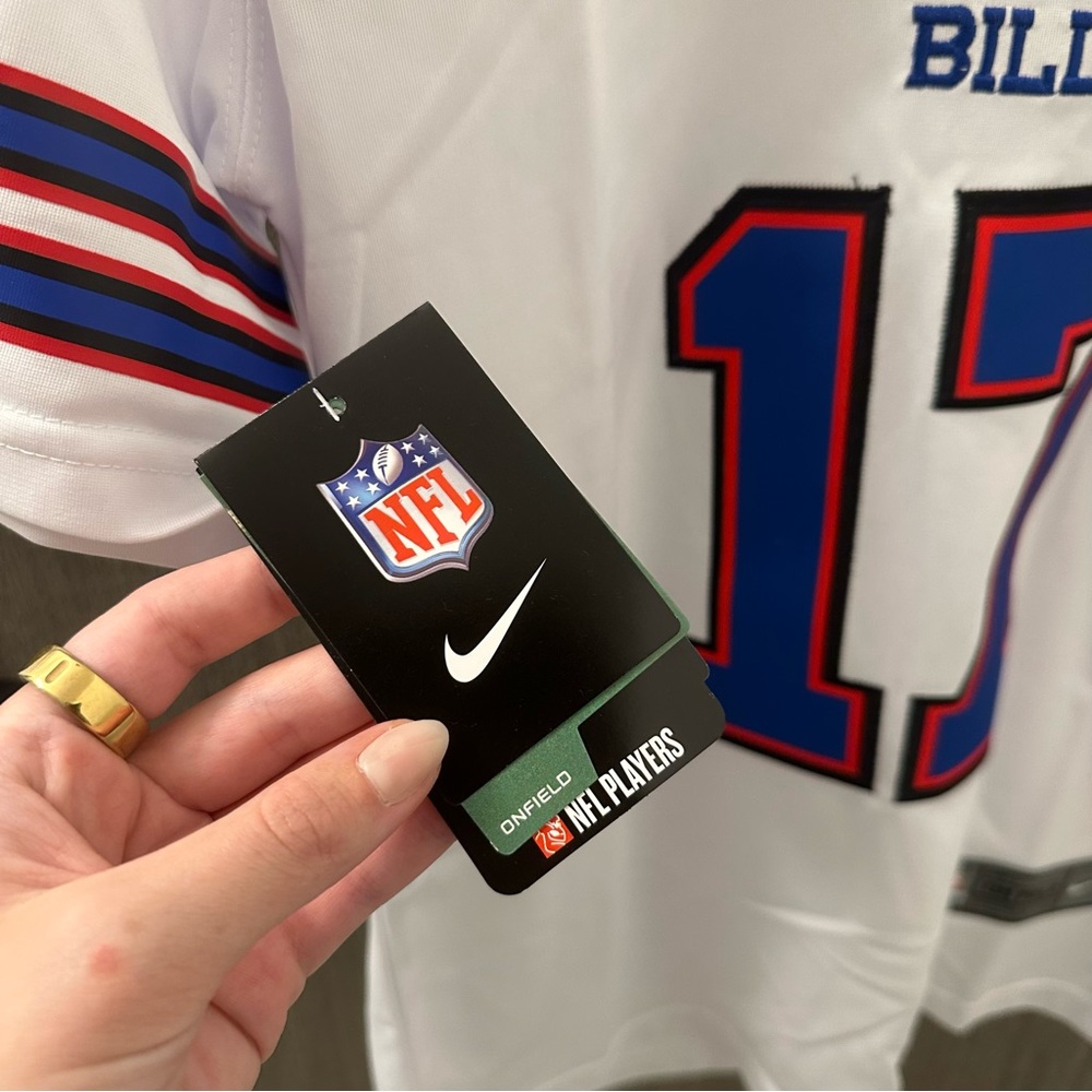 Buffalo Bills Josh Allen Jersey – Women’s - Picture 3 of 4